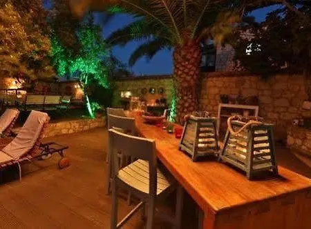 מלון Panjur (adults Only) 2*